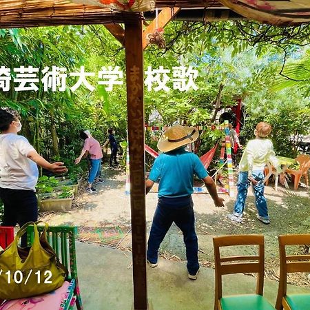Kamagasaki University Of The Arts Cafe Garden Guest House Aka Cocoroom 大阪 外观 照片