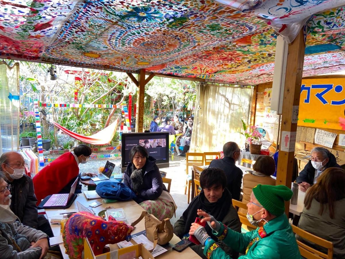 Kamagasaki University Of The Arts Cafe Garden Guest House Aka Cocoroom 大阪 外观 照片