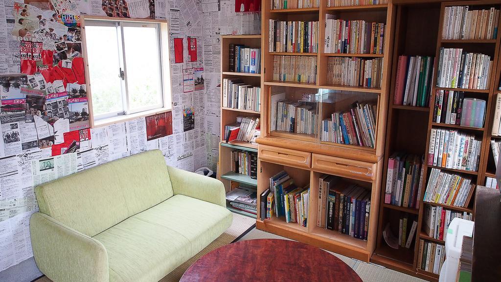 Kamagasaki University Of The Arts Cafe Garden Guest House Aka Cocoroom 大阪 外观 照片